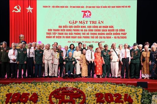 Tri ân người trực tiếp tham gia giải phóng Thủ đô