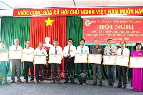 Tạo điều kiện để người cao tuổi tham gia xây dựng hệ thống chính trị cơ sở