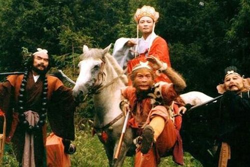 Tây Du Ký 1986: Công bố tạo hình cũ xấu đến mức đạo diễn 'ước có cái lỗ để chui'