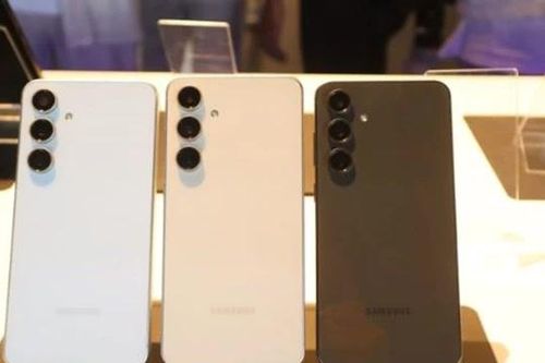 Bảng giá Samsung Galaxy tháng 10: Galaxy S24 Ultra rẻ áp đảo iPhone 16 Pro Max, Galaxy S24 FE thú vị