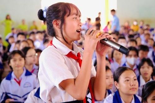 Hành trình vượt qua rào cản giới của phụ nữ, trẻ em dân tộc thiểu số và miền núi