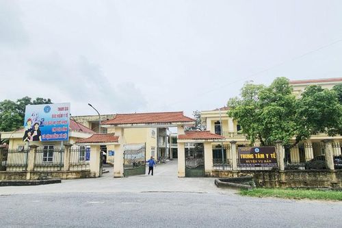 Trung tâm Y tế huyện Vụ Bản: Đồng bộ các giải pháp để thực hiện chăm sóc sức khỏe người dân