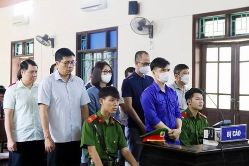 Hà Tĩnh: Phạt tù nhiều đối tương liên quan đến vi phạm đấu thầu và trốn thuế