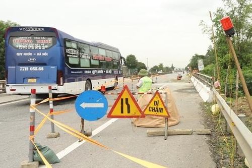 Làm rõ vụ TNGT chết người ở khu vực rào chắn sửa chữa Quốc lộ 1A