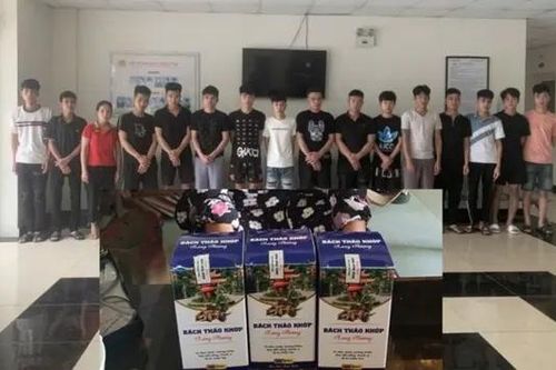 Giả danh thầy tu lừa người mua thuốc giả