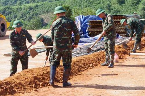 4 nhà tái định cư đầu tiên ở Làng Nủ sẽ được lắp đặt giữa tháng 10