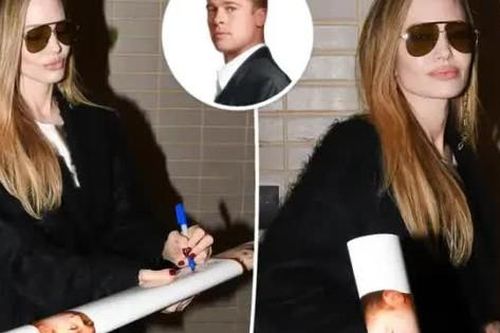 Angelina Jolie bị người hâm mộ đặt vào tình huống trớ trêu