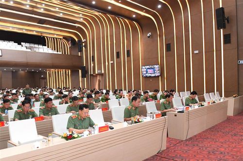 Triển khai quyết liệt các nhiệm vụ bảo vệ vững chắc an ninh quốc gia, trật tự an toàn xã hội
