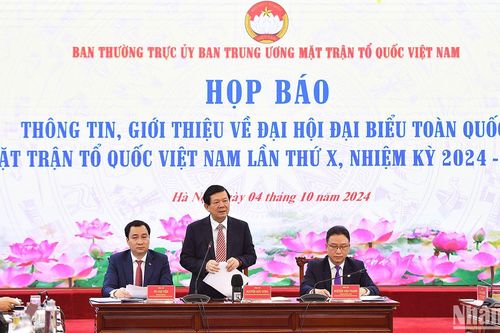 Đại biểu trẻ nhất tại Đại hội Mặt trận Tổ quốc Việt Nam lần thứ X năm nay 20 tuổi