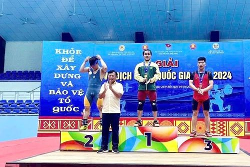 Cử tạ TPHCM giành 1 HCV tại giải vô địch quốc gia 2024