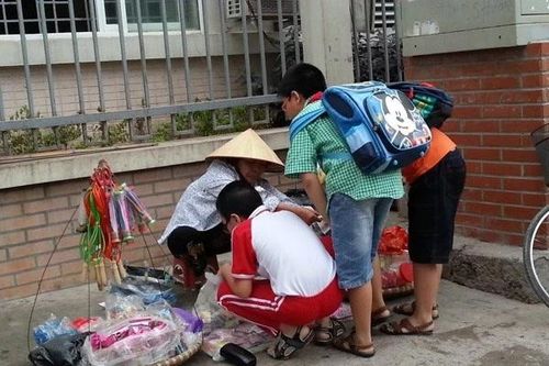 Nguy cơ từ 'quà vặt miễn phí'