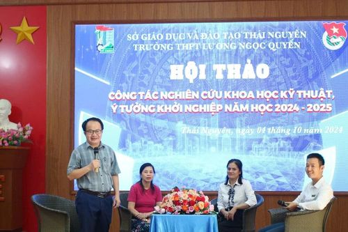 Truyền cảm hứng và thúc đẩy năng lực nghiên cứu khoa học cho học sinh