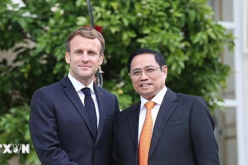 Đưa quan hệ đối tác chiến lược Việt Nam-Pháp lên tầm cao mới