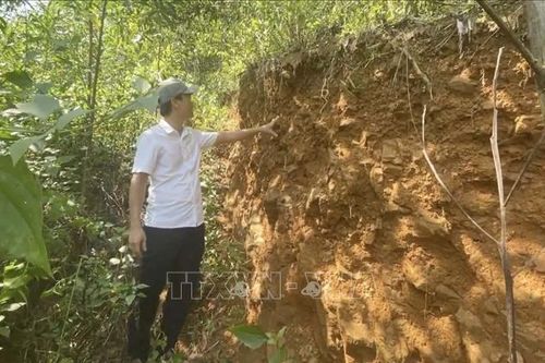 Quảng Ngãi: Chủ động ứng phó với nguy cơ sạt lở núi