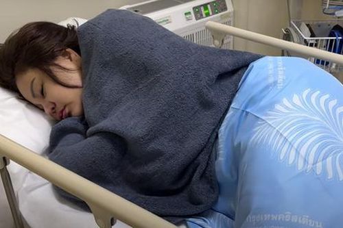 Diễn viên Lê Giang nhập viện cấp cứu ở Thái Lan: Tôi đau đớn lắm, quặn từng cơn