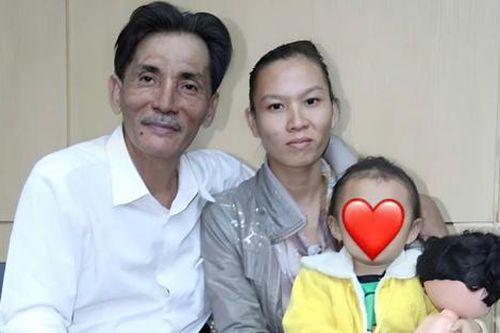 Thương Tín lỡ show Hà Nội, lý do liên quan đến vợ cũ