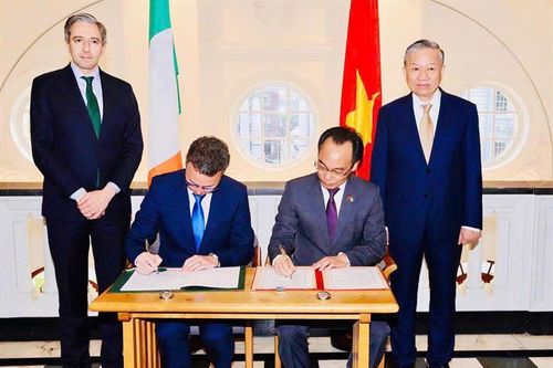 Việt Nam và Ireland ký Thỏa thuận đối tác chiến lược về hợp tác giáo dục đại học