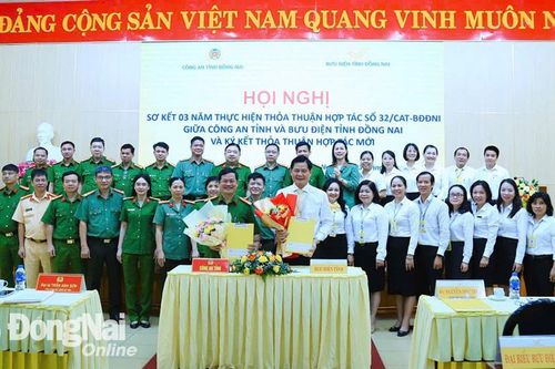 Ký kết thỏa thuận hợp tác về việc tiếp nhận, trả kết quả giải quyết hồ sơ thủ tục hành chính