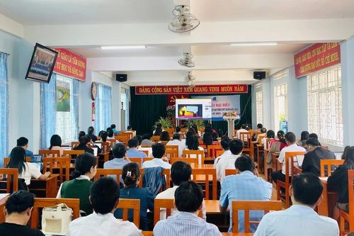 Tập huấn sử dụng tài liệu về 'Phòng-chống bạo lực học đường, xâm hại trẻ em' năm 2024