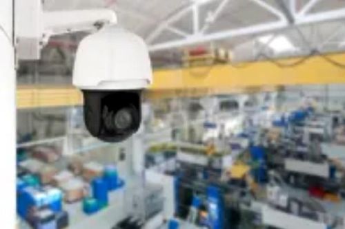 Cần làm gì để đảm bảo an toàn cho camera giám sát?