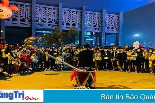 Kinh tế ban đêm không phải là chuyện 'con gà có trước hay quả trứng có trước'