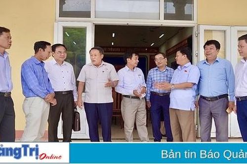 Đoàn đại biểu Quốc hội tỉnh Quảng Trị tiếp xúc cử tri