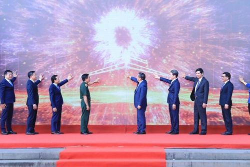 Triển lãm 'Thành tựu kinh tế, văn hóa, xã hội của Thủ đô 70 năm xây dựng và phát triển'