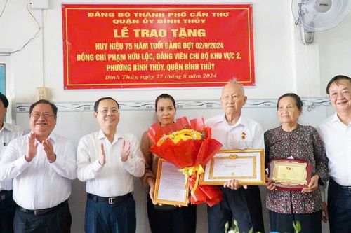 Tăng cường mối quan hệ mật thiết giữa Đảng với nhân dân