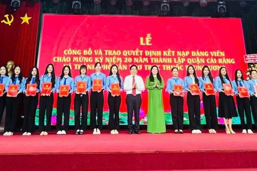 Bước đột phá trong công tác xây dựng Đảng