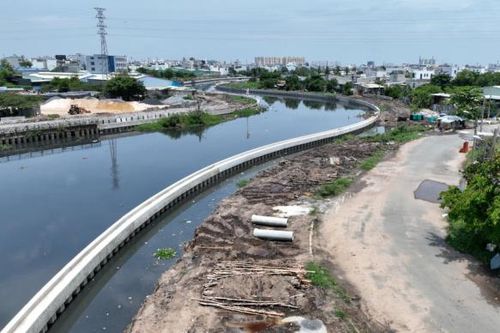 Phân công cấp phó tạm điều hành thay 2 Giám đốc 'siêu' Ban của TP Hồ Chí Minh