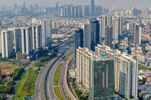 Phát triển đô thị phải quan tâm mức sống người dân