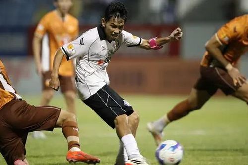 Đà Nẵng chia điểm trên sân nhà tại vòng 4 V-League