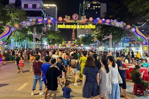 Thành phố đón trên 860.380 lượt khách du lịch