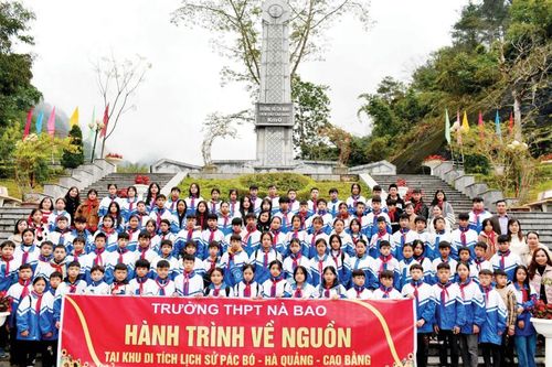 Phát huy hiệu quả tài liệu giáo dục địa phương