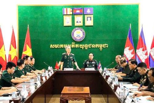 Việt Nam - Campuchia tăng cường hữu nghị truyền thống