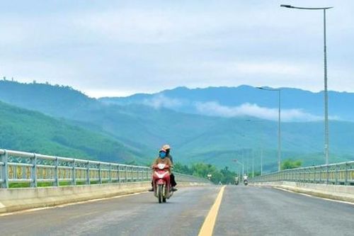Quảng Ngãi: Nghiệm thu Dự án cầu Sơn Giang - Sơn Linh