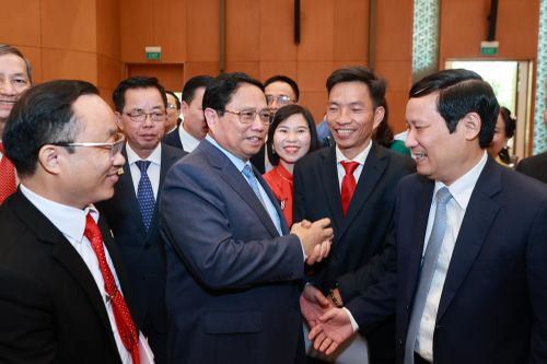 Thủ tướng: Phát huy vai trò của doanh nhân trong kỷ nguyên vươn mình của dân tộc
