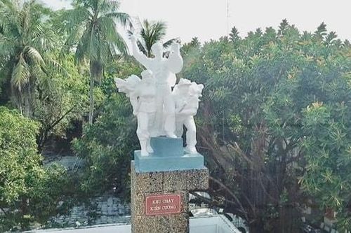 Những hiện vật sống động tại Bảo tàng Khu Cháy