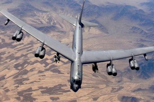 Tại sao Mỹ không chế tạo máy bay B-52 mới?