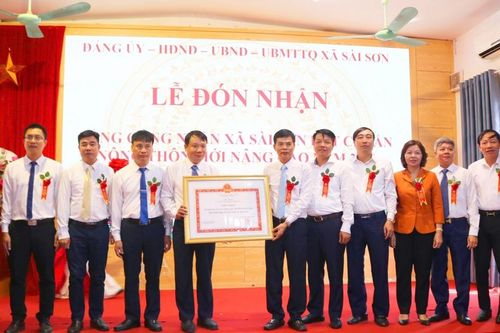 Huyện Quốc Oai: Sài Sơn đón nhận Bằng công nhận xã nông thôn mới nâng cao