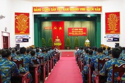 Khai mạc diễn tập kíp chiến đấu sở chỉ huy trung đoàn không quân năm 2024