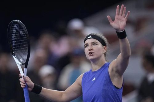 China Open: Karolina Muchova cản bước Aryna Sabalenka, giành vé bán kết để đấu Zheng Qinwen