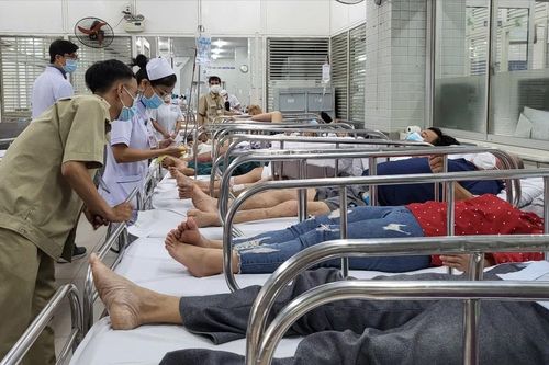 Gỡ 'rào cản' chăm lo sức khỏe tâm thần cho nhân viên y tế