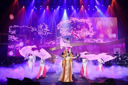 'Cảm xúc tháng 10' hội tụ tinh hoa, tôn vinh vẻ đẹp Hà Nội