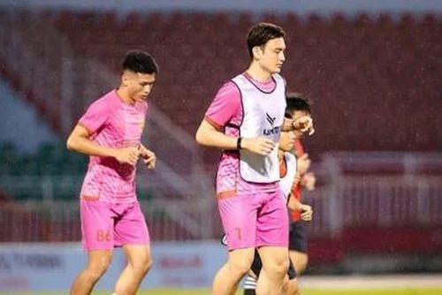 Đặng Văn Lâm nhận số tiền lót tay khổng lồ?