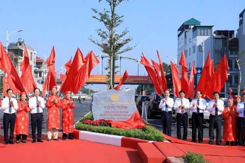 Hà Nội khánh thành đường rộng 40m với tổng mức đầu tư trên 1.200 tỷ đồng