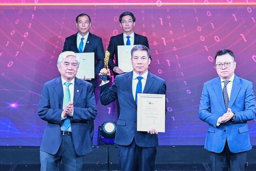 Bộ Tư pháp lần đầu được vinh danh 'Cơ quan Nhà nước chuyển đổi số xuất sắc 2024'