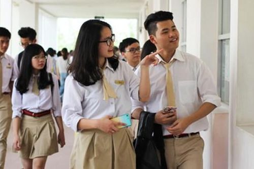 Hà Nội: Trường công lập, học phí chót vót