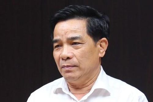 Chủ tịch UBND tỉnh Quảng Nam: 'Tránh tái định cư kiểu dân ở dưới sông lại đưa lên núi'