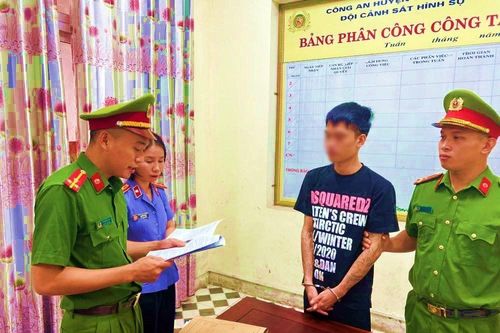 Lừa đặt cọc tiền vé xe khách để chiếm đoạt tài sản